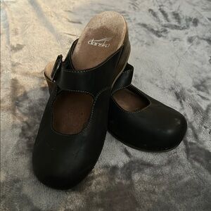 Dansko Black Leather Mules with Classic Design